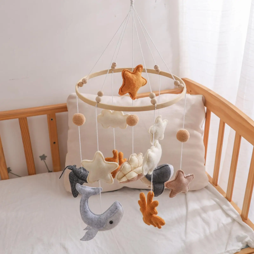 Mobile bébé d’éveil Noliboo - Océan d’Ambre