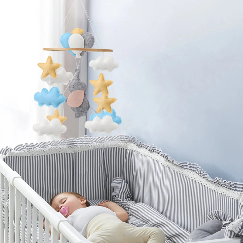 Mobile bébé d’éveil Noliboo - Éléphant au Pays des Nuages