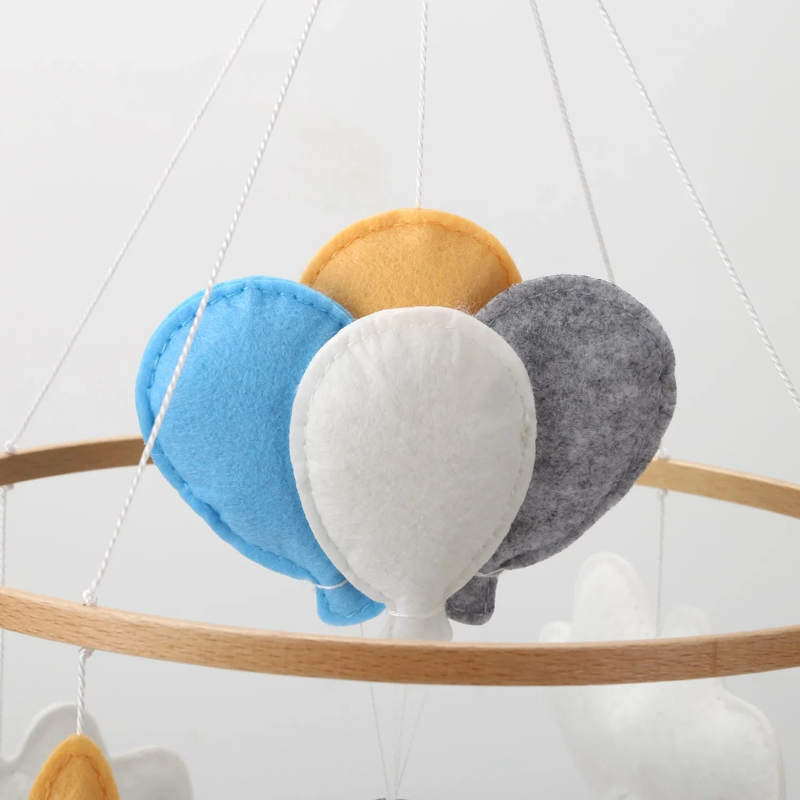 Mobile bébé d’éveil Noliboo - Éléphant au Pays des Nuages