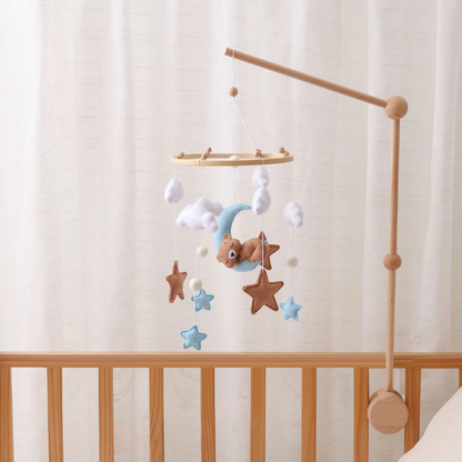 Mobile bébé d’éveil Noliboo – Ours marron au clair de Lune