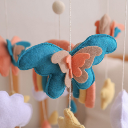 Mobile bébé d’éveil Noliboo - Papillon Poétique