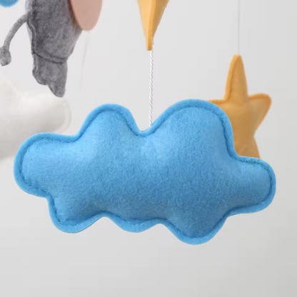 Mobile bébé d’éveil Noliboo - Éléphant au Pays des Nuages